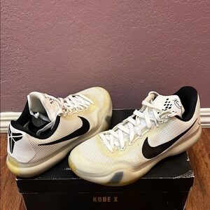 Nike Kobe X
